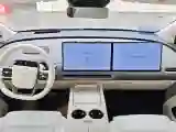 2025 Li i8 BEV