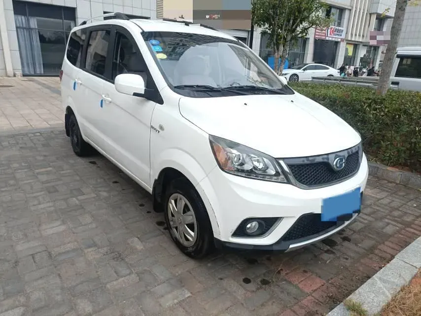 2015 ChangAn BenBen 1.4L 101HP L4 5MT,autocango,china used car exporter,china ev exporter,chinese used car exporter,chinese used ev exporter