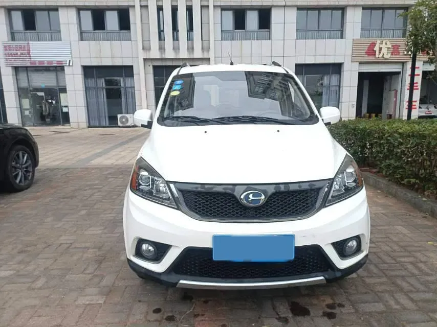 2015 ChangAn BenBen 1.4L 101HP L4 5MT,autocango,china used car exporter,china ev exporter,chinese used car exporter,chinese used ev exporter