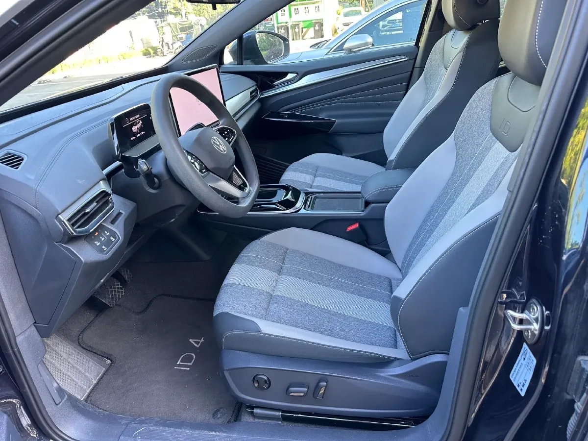 2025 Skoda Superb 2.0T 186HP L4 7DCT,autocango,china used car exporter,china ev exporter,chinese used car exporter,chinese used ev exporter
