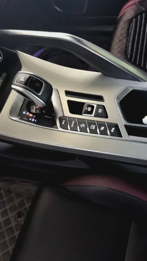 2019 Geely Coolray 1.5T 177HP L3 7DCT,autocango,china used car exporter,china ev exporter,chinese used car exporter,chinese used ev exporter