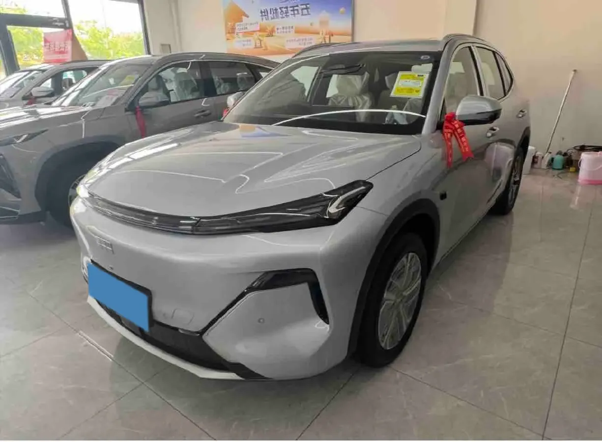 2026 Geely Galaxy Starship 7 1.5L 112HP L4 1DHT PHEV,autocango,china used car exporter,china ev exporter,chinese used car exporter,chinese used ev exporter