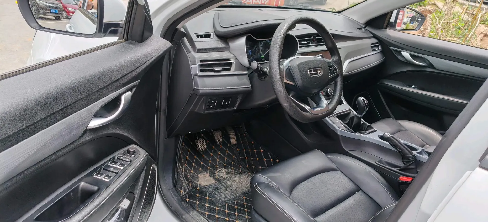 2021 BYD Song 1.5T 160HP L4 6MT,autocango,china used car exporter,china ev exporter,chinese used car exporter,chinese used ev exporter