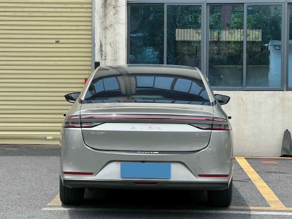 2022 ChangAn Oshan Z6 1.5T 170HP L4 6TCT PHEV 28.4KWH,autocango,china used car exporter,china ev exporter,chinese used car exporter,chinese used ev exporter