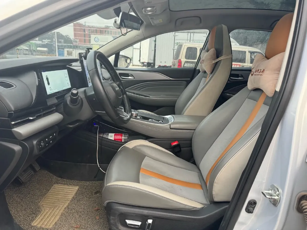 2022 ChangAn Oshan Z6 1.5T 170HP L4 6TCT PHEV 28.4KWH,autocango,china used car exporter,china ev exporter,chinese used car exporter,chinese used ev exporter