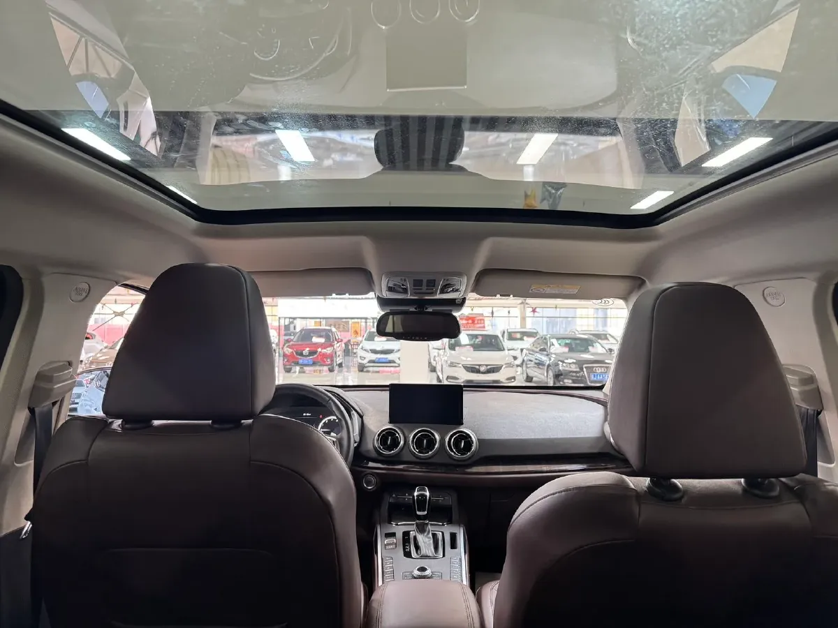 2017 WEY VV5 2.0T 197HP L4 7DCT,autocango,china used car exporter,china ev exporter,chinese used car exporter,chinese used ev exporter