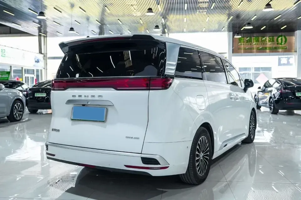 2024 Denza D9 1.5T 139HP L4 E-CVT PHEV 40KWH,autocango,china used car exporter,china ev exporter,chinese used car exporter,chinese used ev exporter