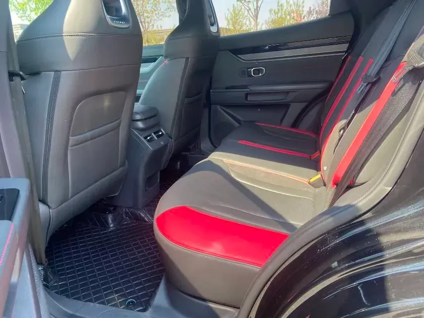 2023 DongFeng Aeolus YiXuan MAX 1.5T 190HP L4 7DCT,autocango,china used car exporter,china ev exporter,chinese used car exporter,chinese used ev exporter