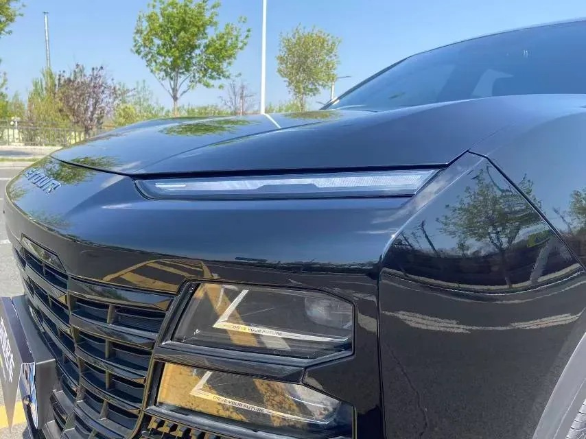 2023 DongFeng Aeolus YiXuan MAX 1.5T 190HP L4 7DCT,autocango,china used car exporter,china ev exporter,chinese used car exporter,chinese used ev exporter