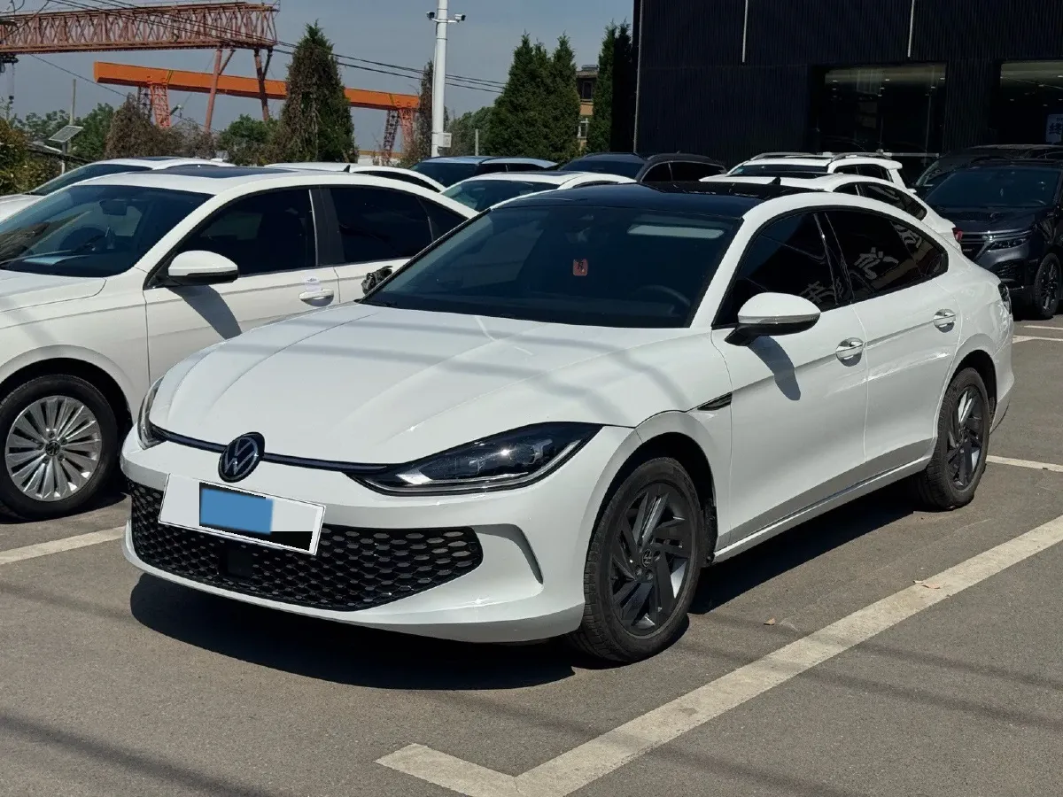 2025 Volkswagen Lamando 1.4T 150HP L4 7DCT,autocango,china used car exporter,china ev exporter,chinese used car exporter,chinese used ev exporter