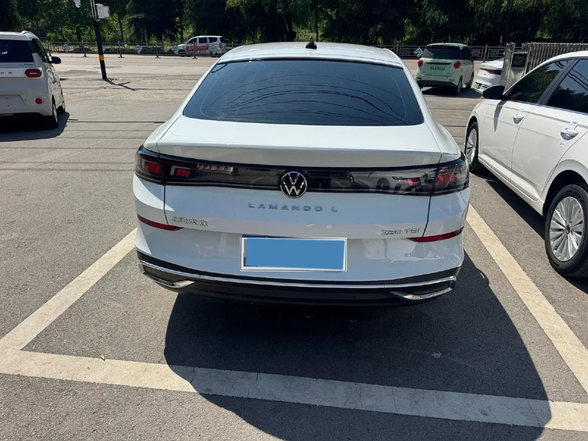 2025 Volkswagen Lamando 1.4T 150HP L4 7DCT,autocango,china used car exporter,china ev exporter,chinese used car exporter,chinese used ev exporter