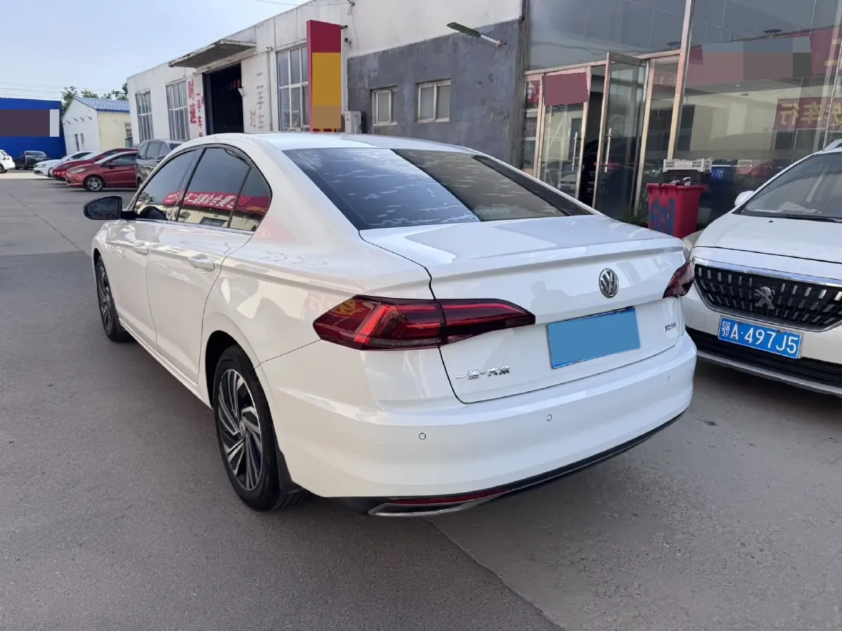 2019 Dongfeng RuiQi 6 2.4L 158HP L4 5MT,autocango,china used car exporter,china ev exporter,chinese used car exporter,chinese used ev exporter