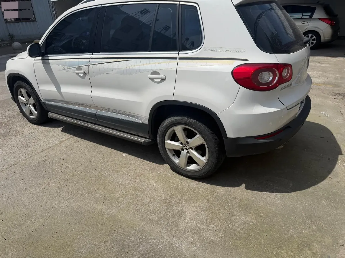 2012 Volkswagen Tiguan 1.8T 160HP L4 6AT,autocango,china used car exporter,china ev exporter,chinese used car exporter,chinese used ev exporter