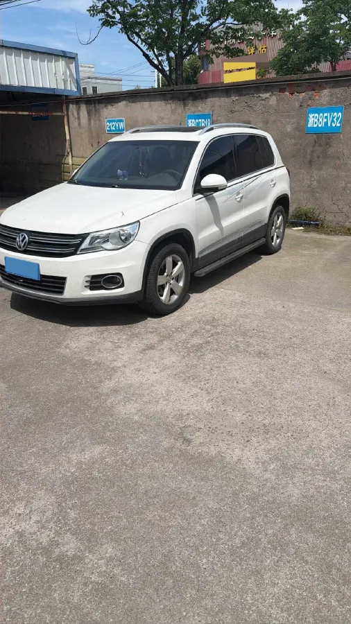 2012 Volkswagen Tiguan 1.8T 160HP L4 6AT,autocango,china used car exporter,china ev exporter,chinese used car exporter,chinese used ev exporter