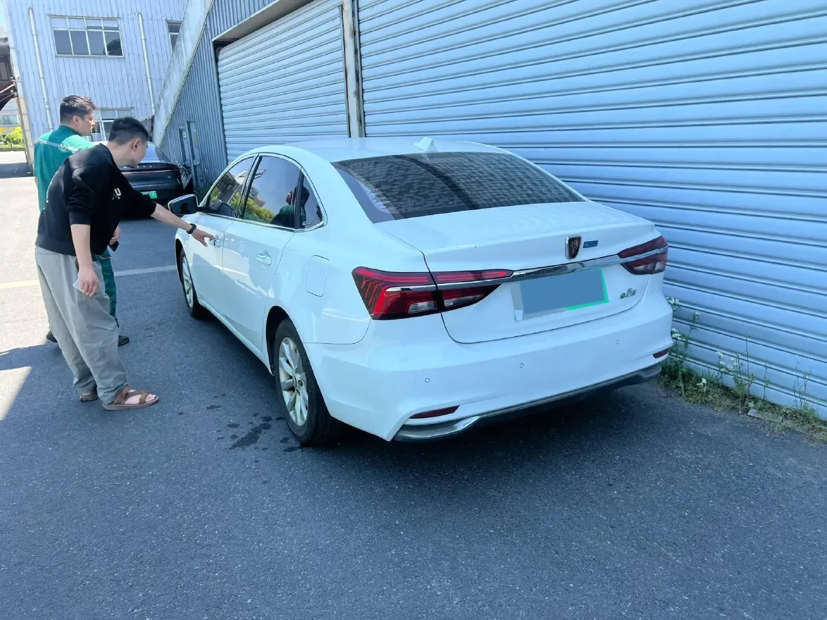 2017 Roewe i6 1.0T 125HP L3 2AT PHEV,autocango,china used car exporter,china ev exporter,chinese used car exporter,chinese used ev exporter