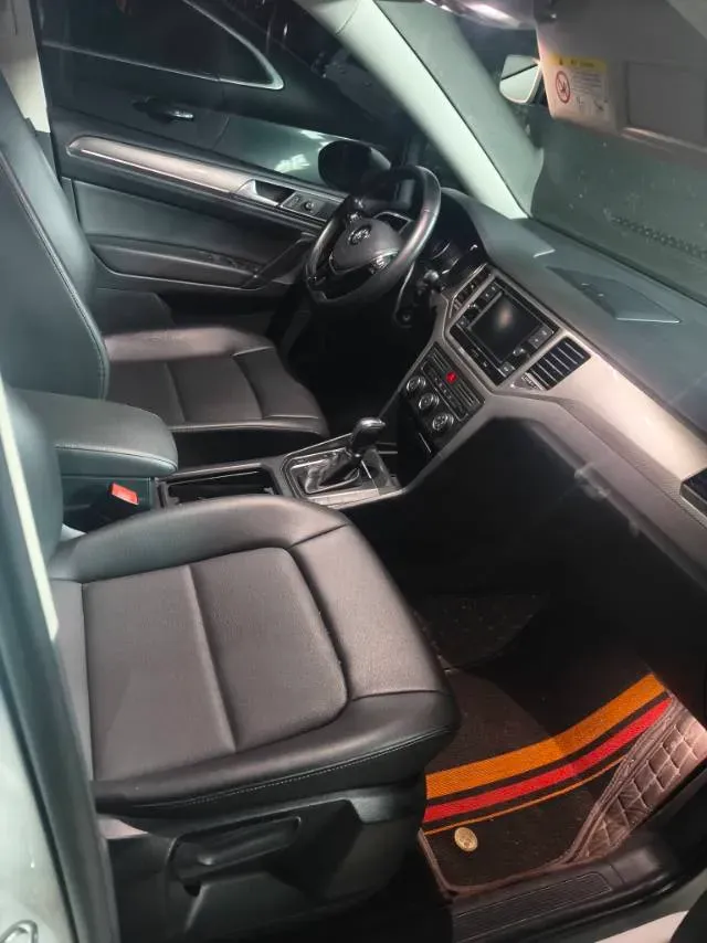 2019 Volkswagen Passat 1.4T 150HP L4 7DCT,autocango,china used car exporter,china ev exporter,chinese used car exporter,chinese used ev exporter