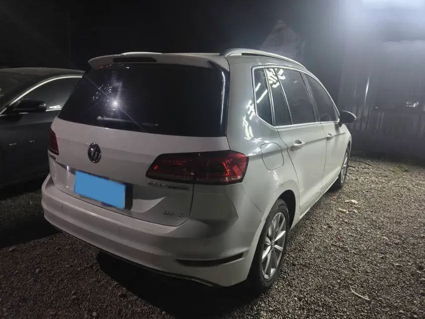 2019 Volkswagen Passat 1.4T 150HP L4 7DCT,autocango,china used car exporter,china ev exporter,chinese used car exporter,chinese used ev exporter