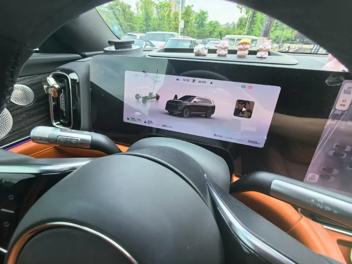 2024 AITO AITO M9 1.5T 152HP L4 REEV 42KWH,autocango,china used car exporter,china ev exporter,chinese used car exporter,chinese used ev exporter