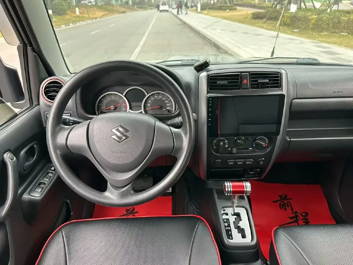 2015 Suzuki Jimny 1.3L 85HP L4 4AT,autocango,china used car exporter,china ev exporter,chinese used car exporter,chinese used ev exporter