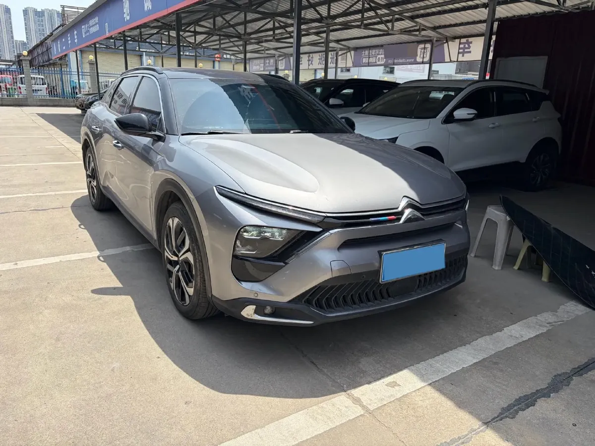 2021 Citroen C5 X 1.6T 175HP L4 8AT,autocango,china used car exporter,china ev exporter,chinese used car exporter,chinese used ev exporter