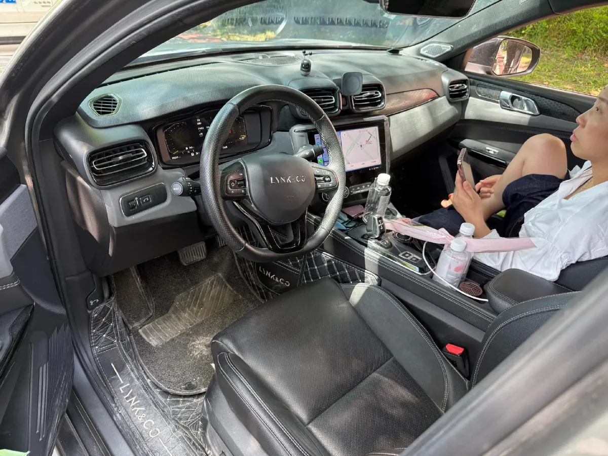 2021 LYNK&CO 03 1.5T 180HP L3 7DCT,autocango,china used car exporter,china ev exporter,chinese used car exporter,chinese used ev exporter