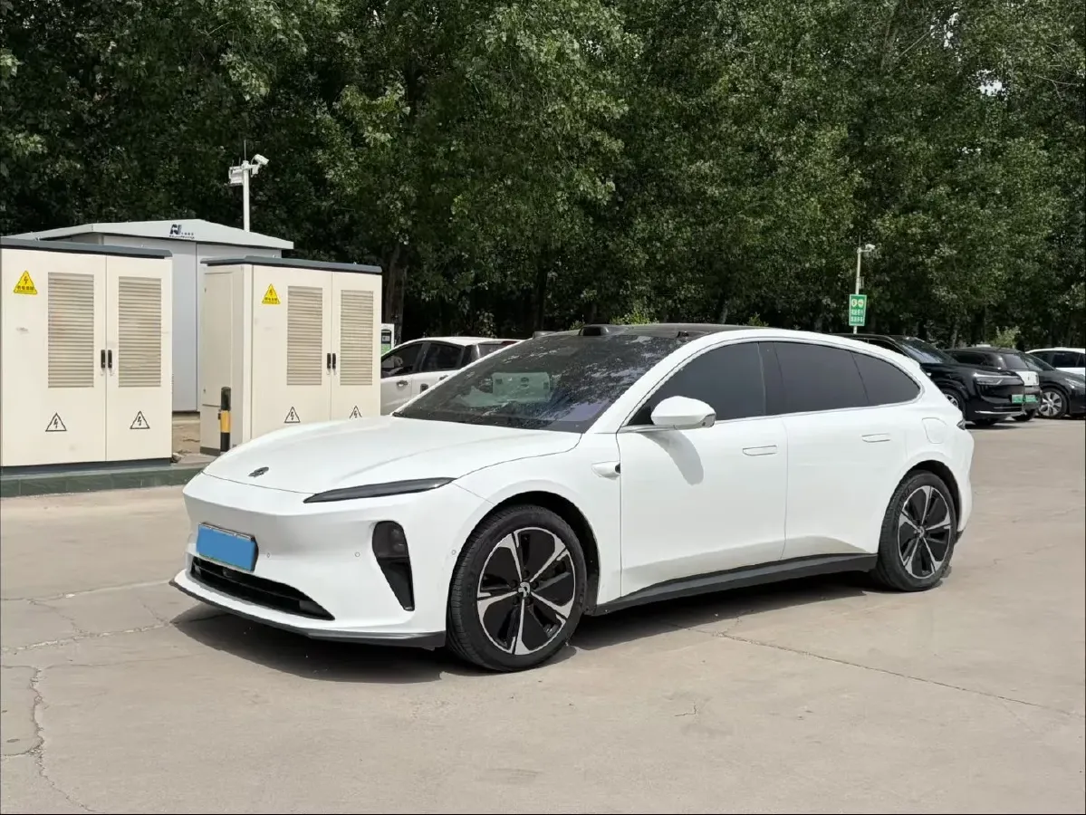 2024 NIO ET5T BEV 75KWH,autocango,china used car exporter,china ev exporter,chinese used car exporter,chinese used ev exporter