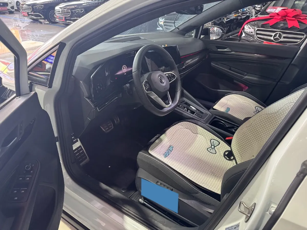 2023 Volkswagen Golf 1.4T 150HP L4 7DCT,autocango,china used car exporter,china ev exporter,chinese used car exporter,chinese used ev exporter