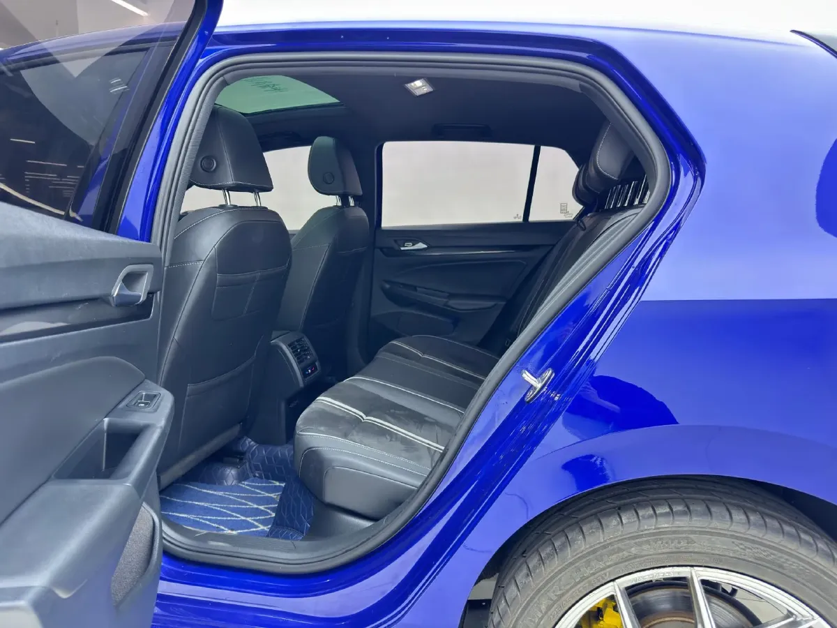 2021 Volkswagen Golf 1.4T 150HP L4 7DCT,autocango,china used car exporter,china ev exporter,chinese used car exporter,chinese used ev exporter