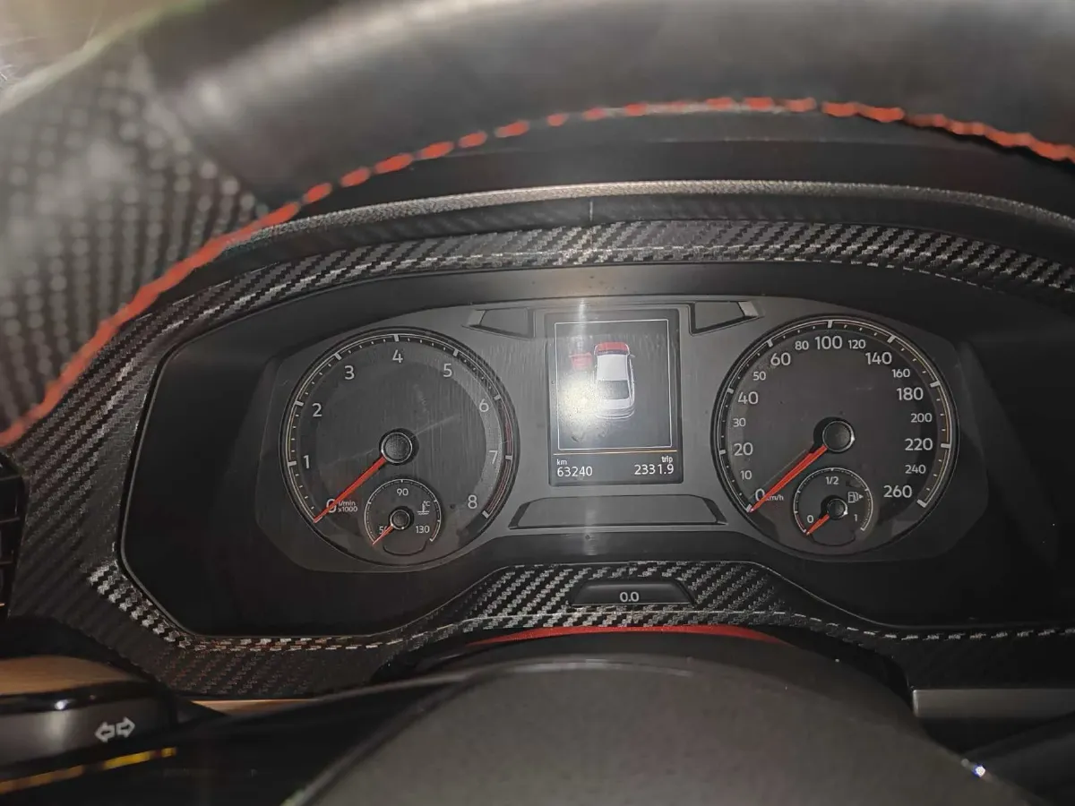 2019 Roewe RX5 MAX 2.0T 231HP L4 6DCT,autocango,china used car exporter,china ev exporter,chinese used car exporter,chinese used ev exporter
