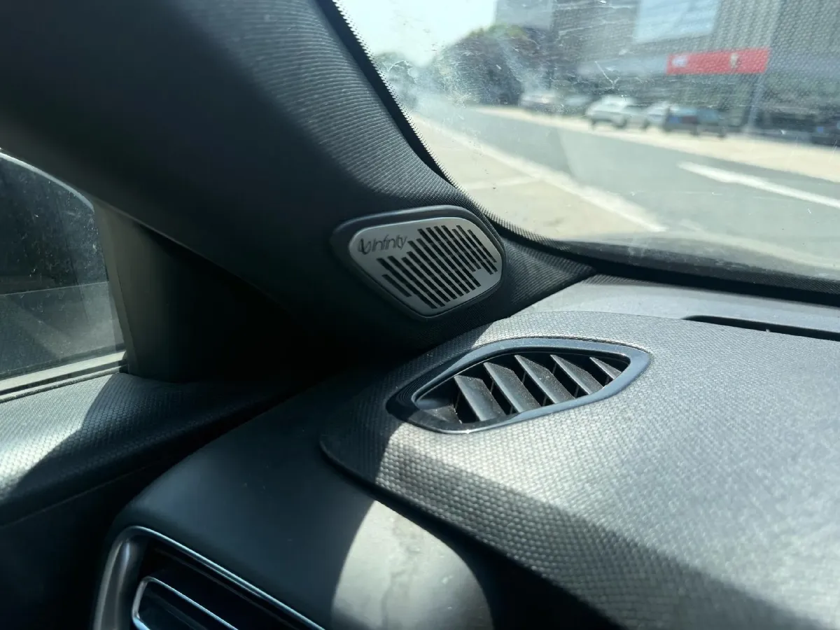 2019 MAXUS T60 2.0T 218HP L4 6AT,autocango,china used car exporter,china ev exporter,chinese used car exporter,chinese used ev exporter