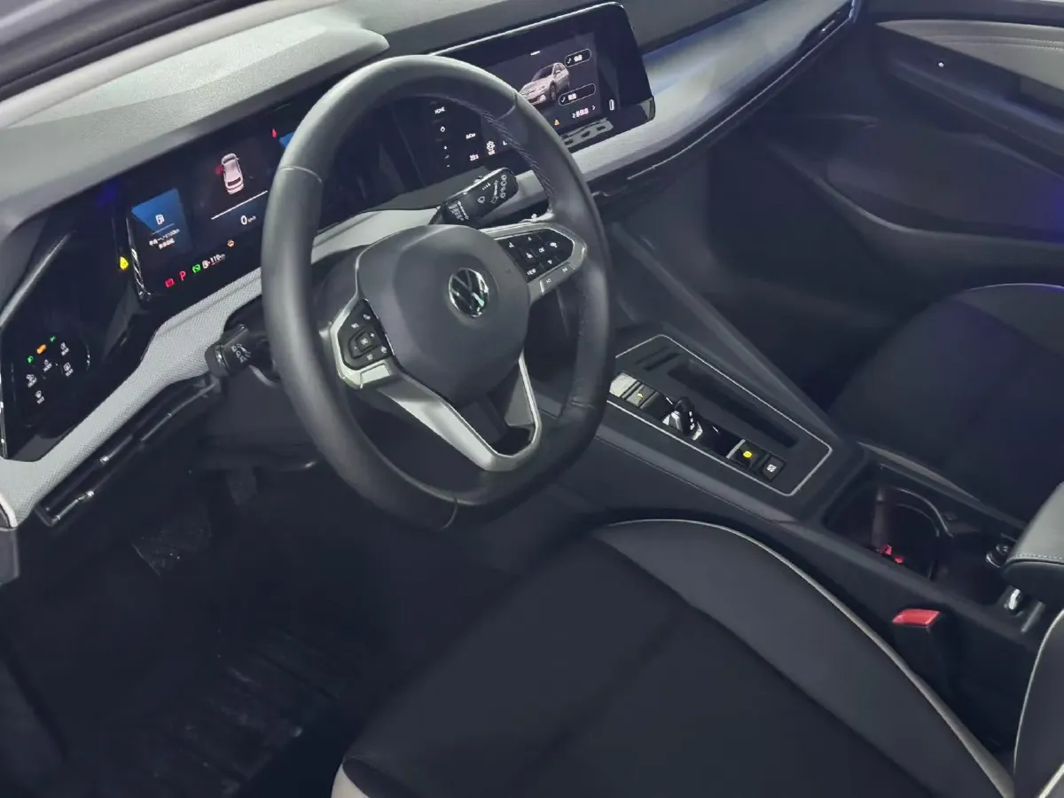 2021 Volkswagen Golf 1.4T 150HP L4 7DCT,autocango,china used car exporter,china ev exporter,chinese used car exporter,chinese used ev exporter