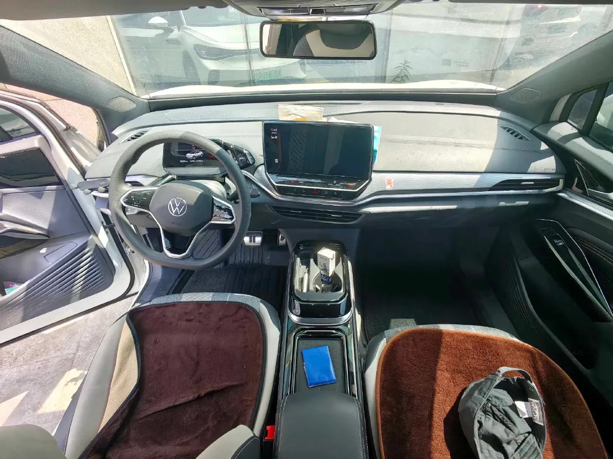 2022 Chevrolet Menlo BEV 61.1KWH,autocango,china used car exporter,china ev exporter,chinese used car exporter,chinese used ev exporter