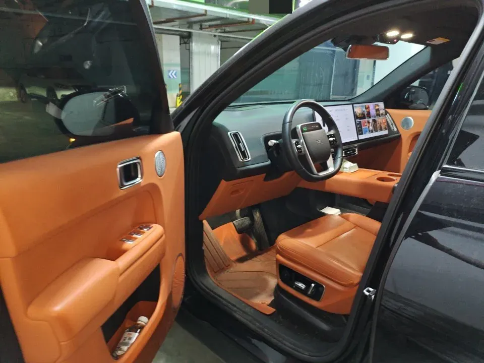 2024 Li L8 Range Extended 154HP REEV 52.3KWH,autocango,china used car exporter,china ev exporter,chinese used car exporter,chinese used ev exporter