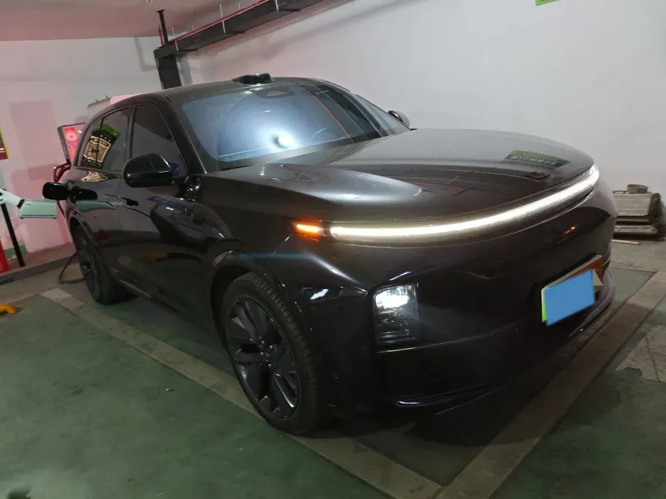 2024 Li L8 Range Extended 154HP REEV 52.3KWH,autocango,china used car exporter,china ev exporter,chinese used car exporter,chinese used ev exporter