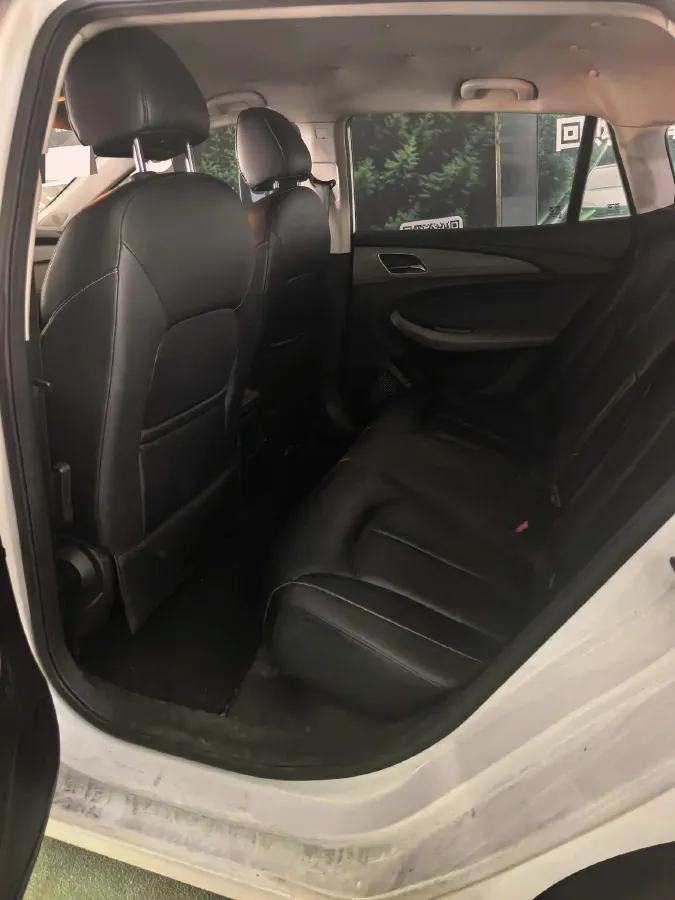 2018 Roewe Ei5 BEV 35KWH,autocango,china used car exporter,china ev exporter,chinese used car exporter,chinese used ev exporter