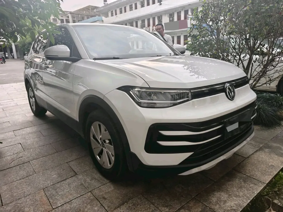 2025 Volkswagen Tharu 1.5L 110HP L4 6AT,autocango,china used car exporter,china ev exporter,chinese used car exporter,chinese used ev exporter