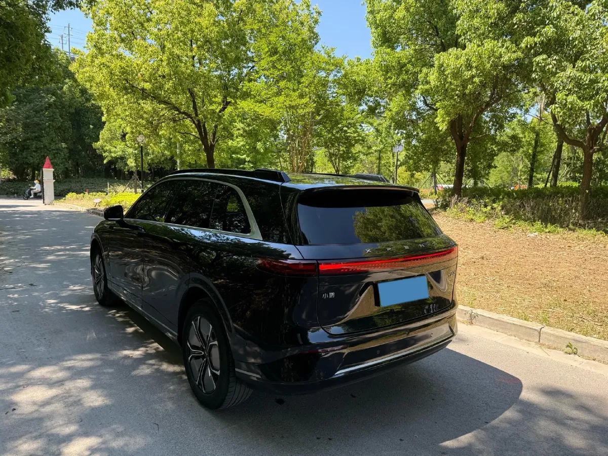 2024 Xpeng G9 BEV 78.2KWH,autocango,china used car exporter,china ev exporter,chinese used car exporter,chinese used ev exporter
