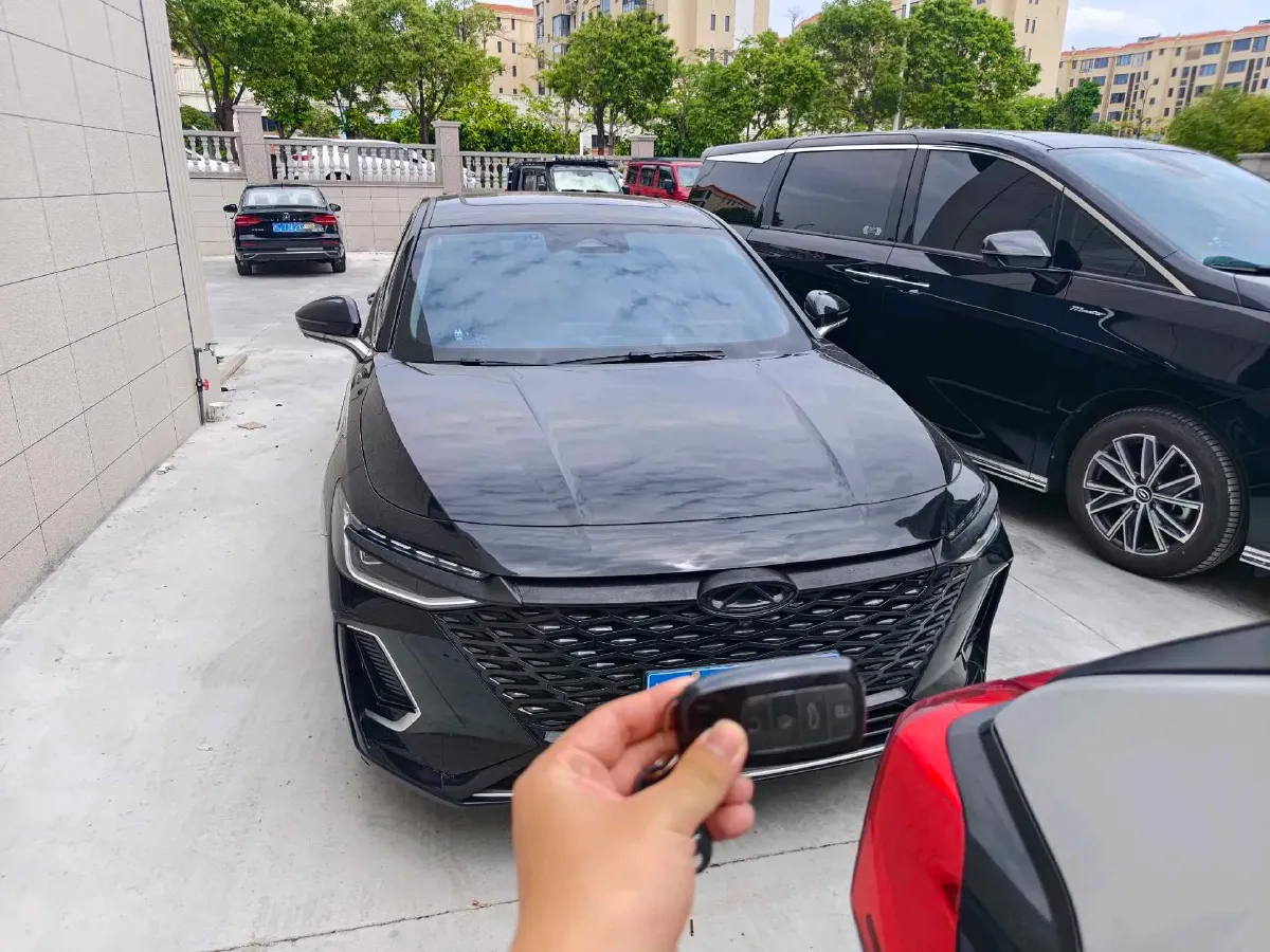 2022 Chery Arrizo 8 1.6T 197HP L4 7DCT,autocango,china used car exporter,china ev exporter,chinese used car exporter,chinese used ev exporter