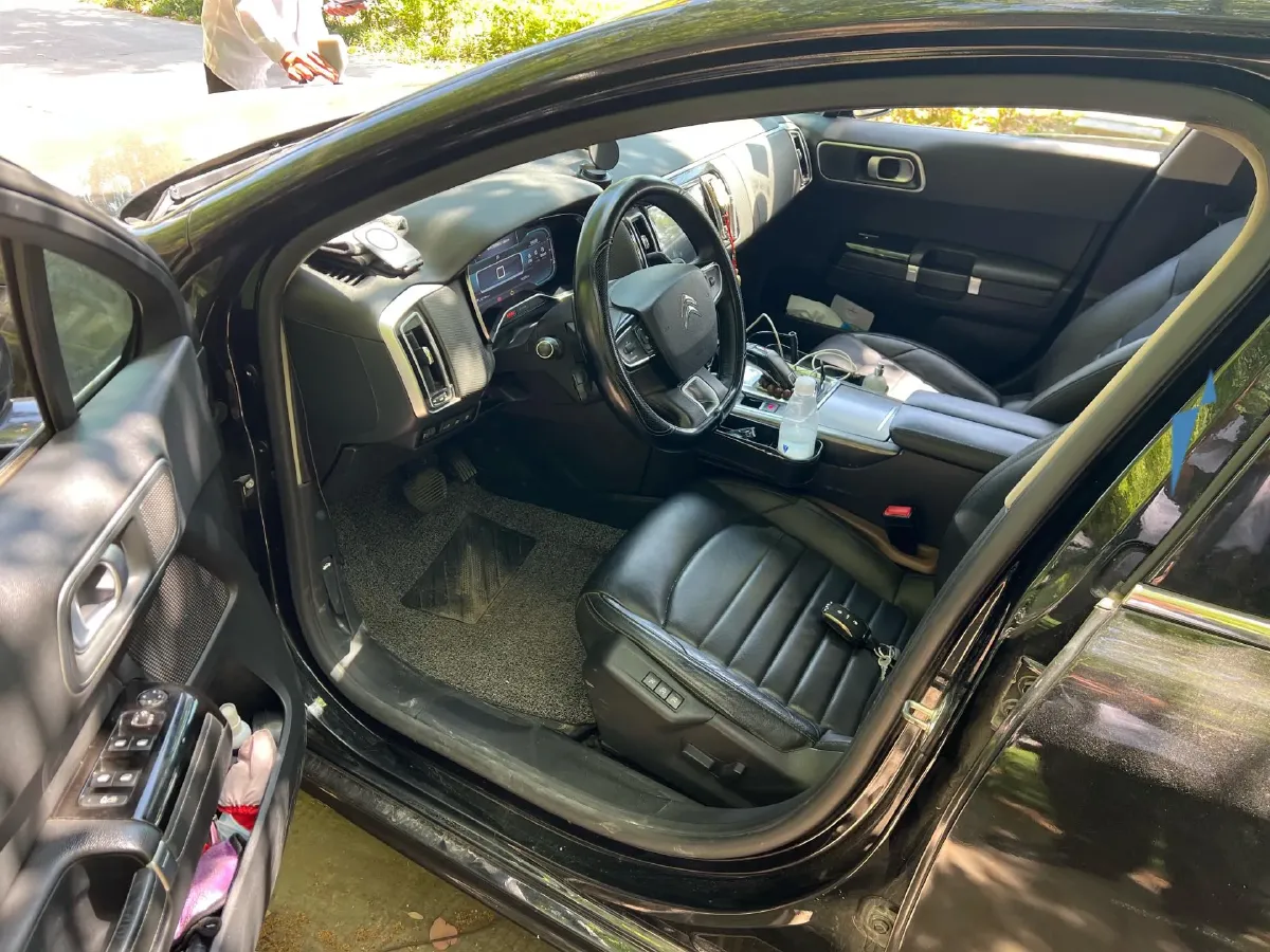 2019 Citroen C6 1.8T 211HP L4 8AT,autocango,china used car exporter,china ev exporter,chinese used car exporter,chinese used ev exporter