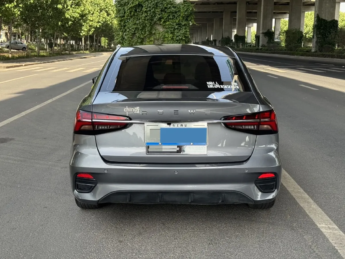 2021 Roewe i5 1.5L 120HP L4 CVT,autocango,china used car exporter,china ev exporter,chinese used car exporter,chinese used ev exporter
