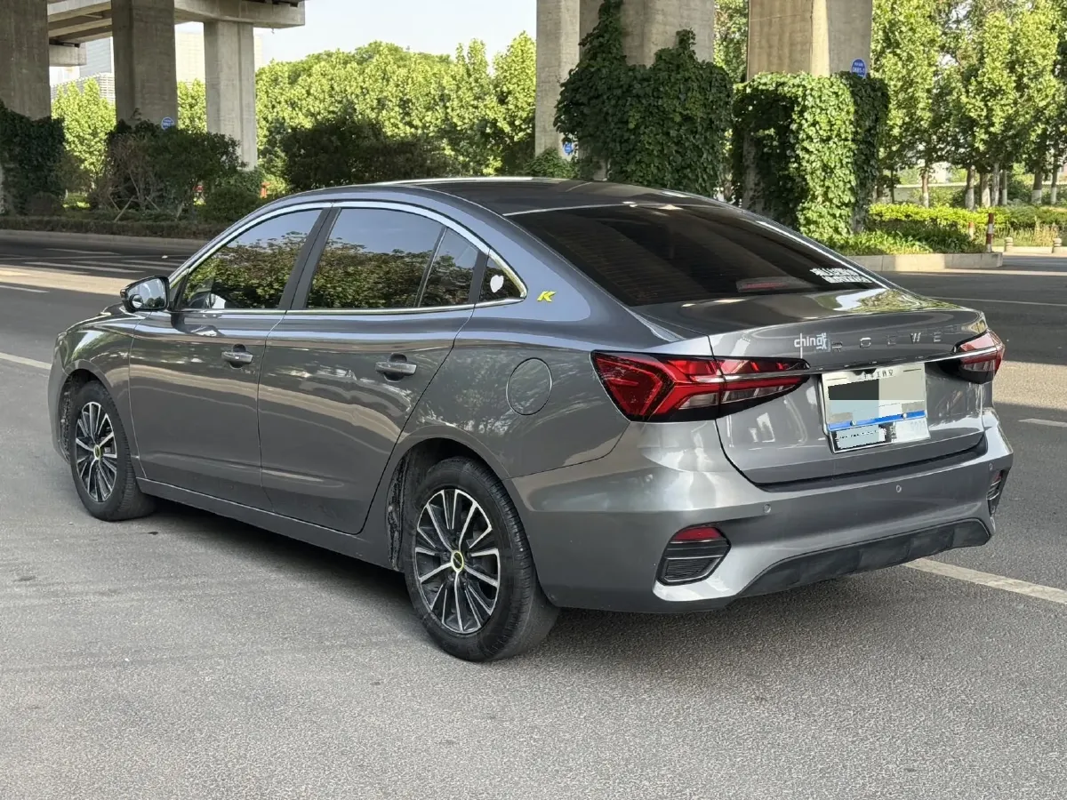 2021 Roewe i5 1.5L 120HP L4 CVT,autocango,china used car exporter,china ev exporter,chinese used car exporter,chinese used ev exporter