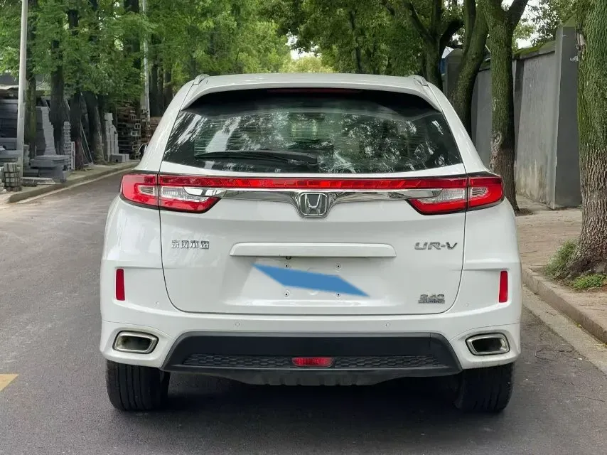 2020 Honda UR-V 2.0T 272HP L4 9AT,autocango,china used car exporter,china ev exporter,chinese used car exporter,chinese used ev exporter