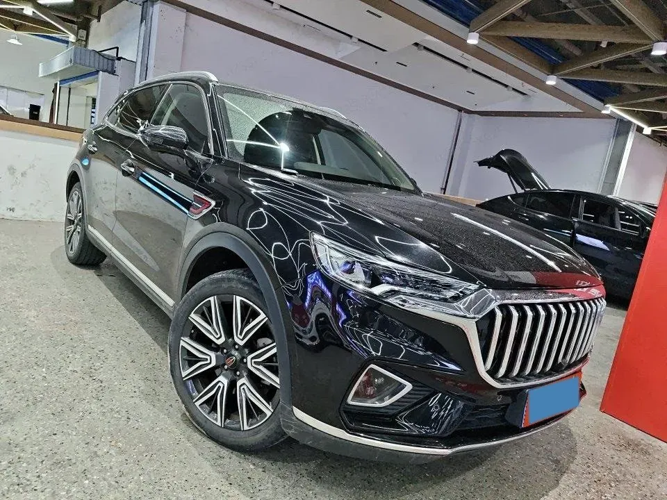 2022 HongQi HS5 2.0T 224HP L4 6AT,autocango,china used car exporter,china ev exporter,chinese used car exporter,chinese used ev exporter