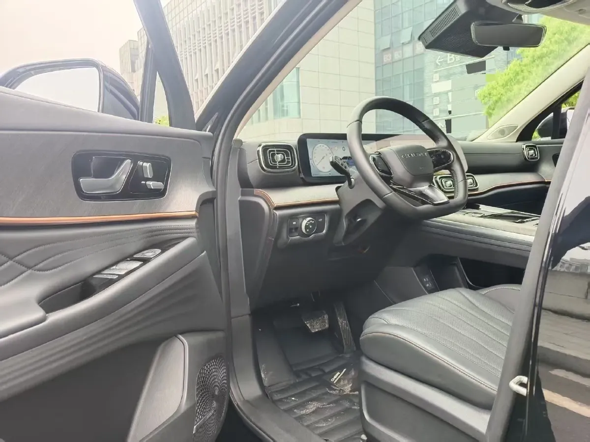 2025 Chery Tiggo 9 2.0T 261HP L4 7DCT,autocango,china used car exporter,china ev exporter,chinese used car exporter,chinese used ev exporter