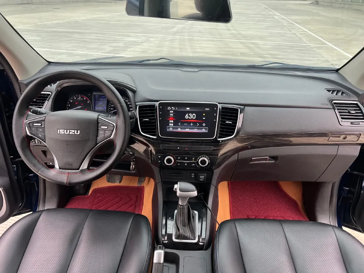 2019 Isuzu D-MAX 3.0T 177HP L4 6AT,autocango,china used car exporter,china ev exporter,chinese used car exporter,chinese used ev exporter