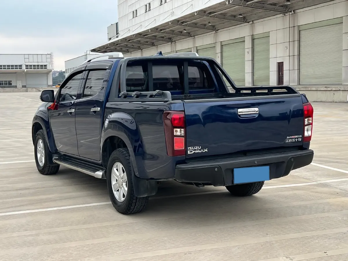 2019 Isuzu D-MAX 3.0T 177HP L4 6AT,autocango,china used car exporter,china ev exporter,chinese used car exporter,chinese used ev exporter