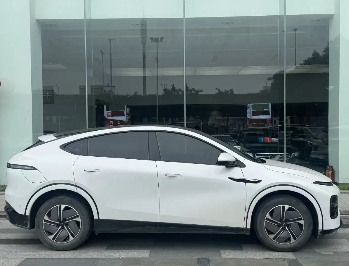 2023 Xpeng G6 BEV 66KWH,autocango,china used car exporter,china ev exporter,chinese used car exporter,chinese used ev exporter