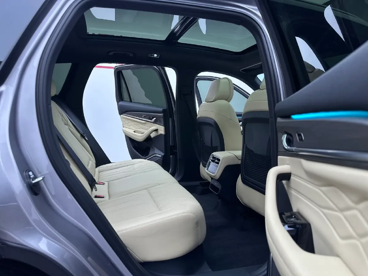 2026 Geely Monjaro 2.0T 272HP L4 8AT,autocango,china used car exporter,china ev exporter,chinese used car exporter,chinese used ev exporter