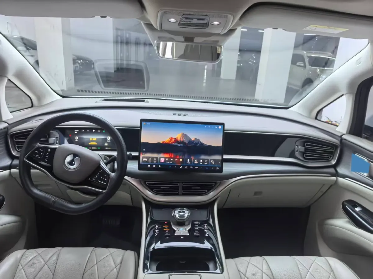 2022 Mercedes-Benz GLC Class 2.0T 197HP L4 9AT,autocango,china used car exporter,china ev exporter,chinese used car exporter,chinese used ev exporter
