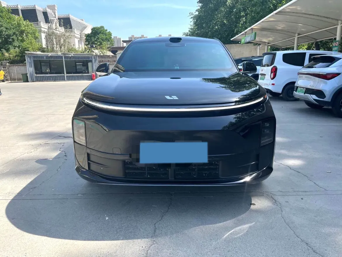 2025 Li L6 Range Extended 154HP L4 REEV,autocango,china used car exporter,china ev exporter,chinese used car exporter,chinese used ev exporter